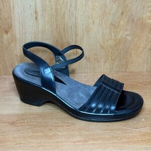 Black Women's Leather Slingback Sandal